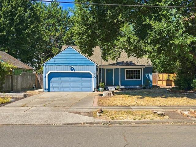 House for sale in Oregonia