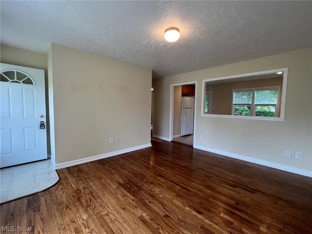 Condo for sale in Chardon, Geauga County