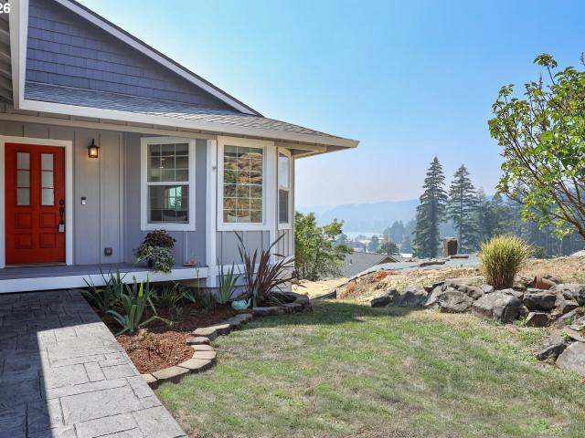 House for sale in Stevenson, Washington