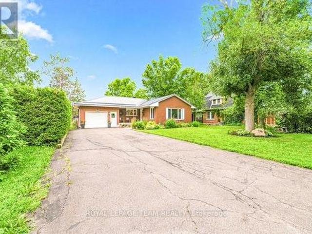 House for sale in Renfrew, Ontario
