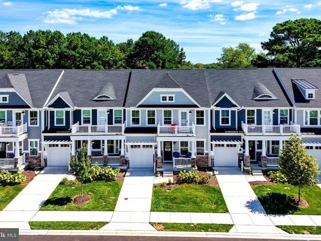 Townhouse for sale in Lewes, Sussex County