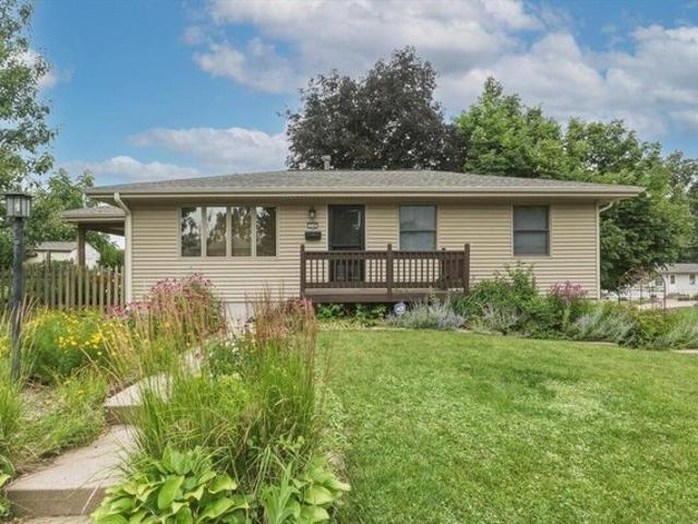House for sale in Council Bluffs, Iowa