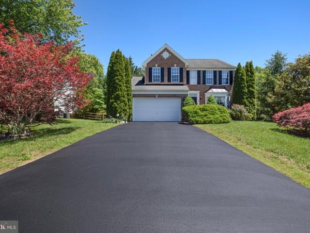 House for sale in Charles Town, West Virginia