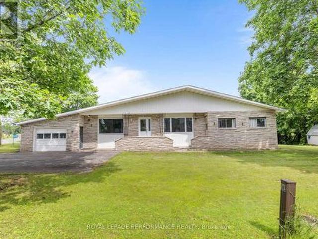House for sale in Russell, Ontario