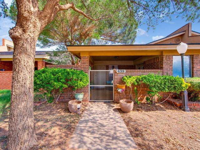 Townhouse for sale in Midland