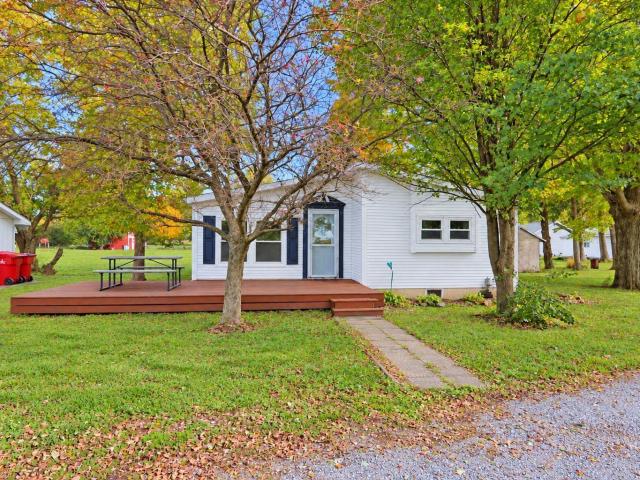 House for sale in Etna Green, Kosciusko County