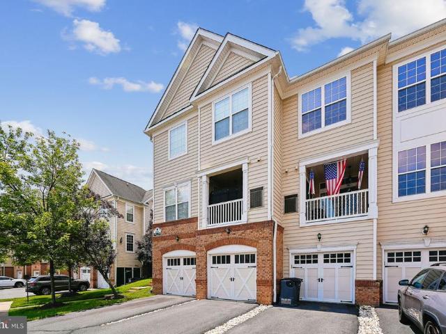 Condo for sale in Virginia