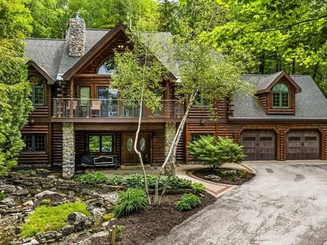 House for sale in Sturgeon Bay, Wisconsin