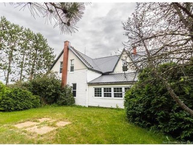 House for sale in Jemseg, New Brunswick