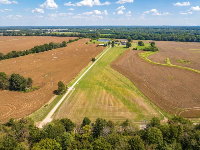 House for sale in Moorman, Mason
