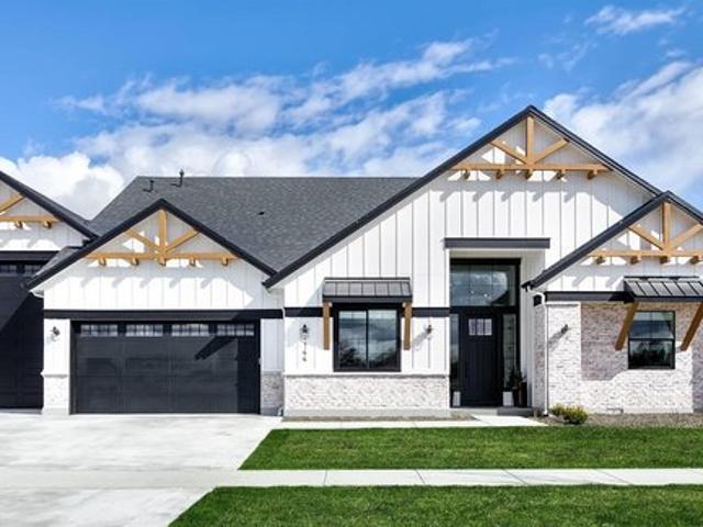 House for sale in Eagle, Idaho