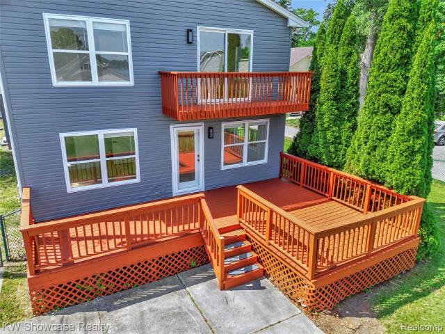 House for sale in Waterford, Michigan