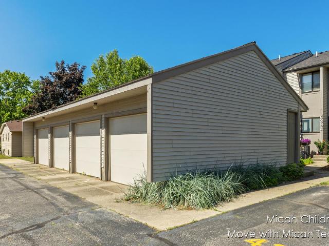 Condo for sale in Grandville