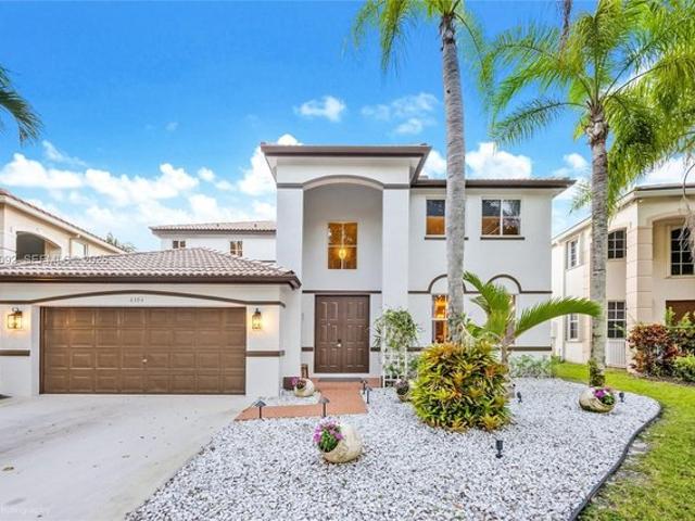House for sale in Weston, Florida