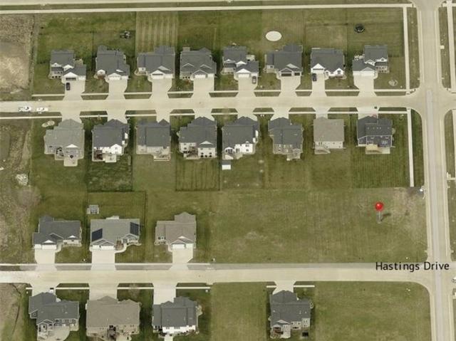 Land for sale in Linn, Iowa