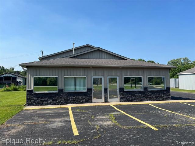 Commercial for sale in Fort Gratiot, Michigan