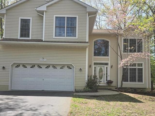 House for sale in California, Maryland