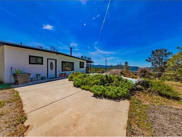 House for sale in Ahwahnee, California