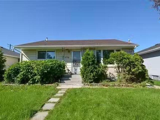 House for sale in East St. Paul, Manitoba