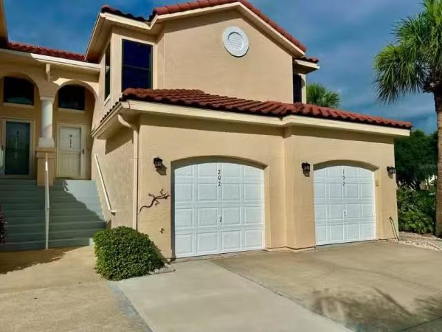 Condo for sale in Daytona Beach
