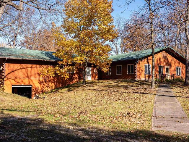 House for sale in Cedar, Iowa
