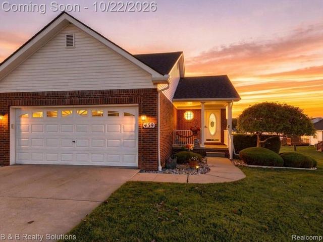 Condo for sale in Romeo Village Green Apartments, Washington Charter Township