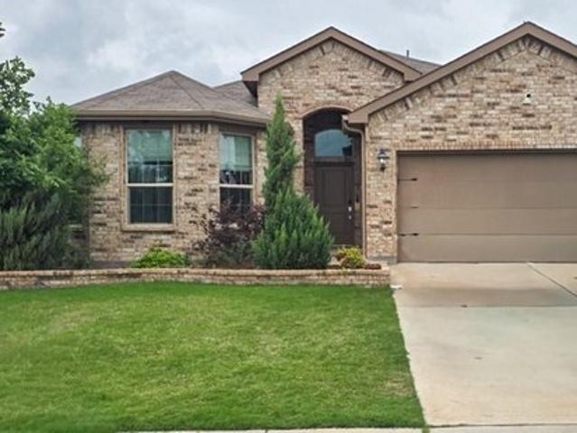 House for sale in Azle, Texas