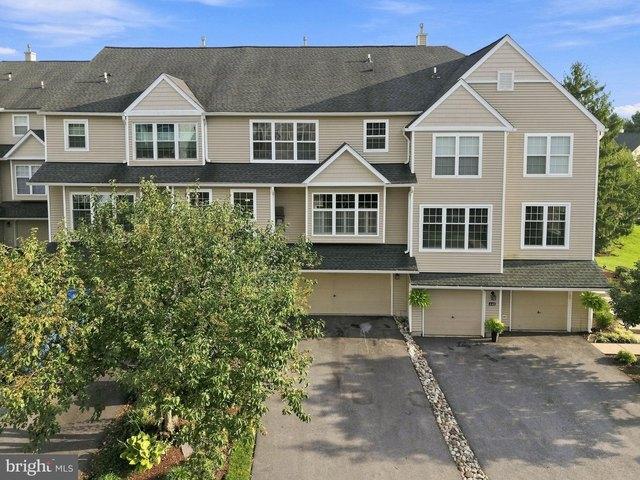 Townhouse for sale in Sagamore, West Chester