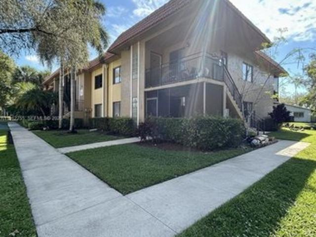 Condo for sale in Weston, Florida
