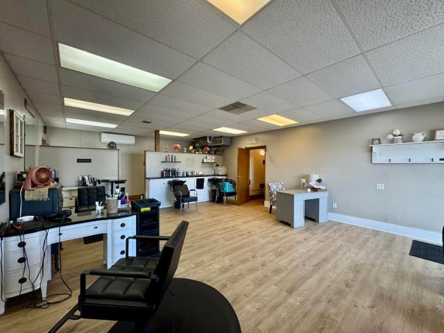 Commercial for sale in Allenton, Wisconsin