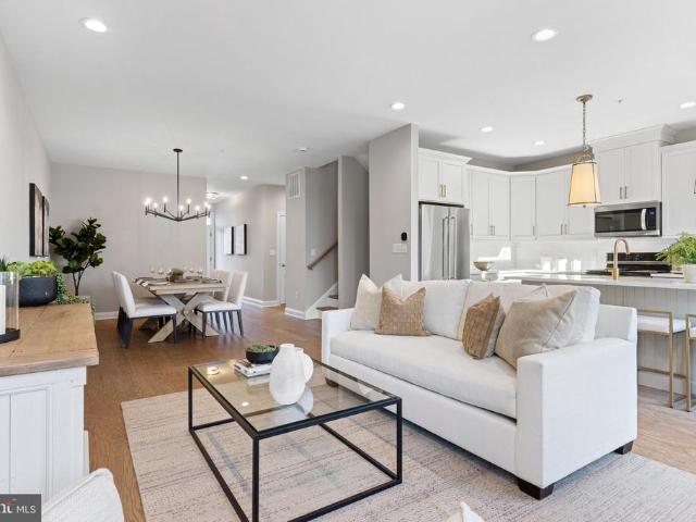 Townhouse for sale in Chalfont