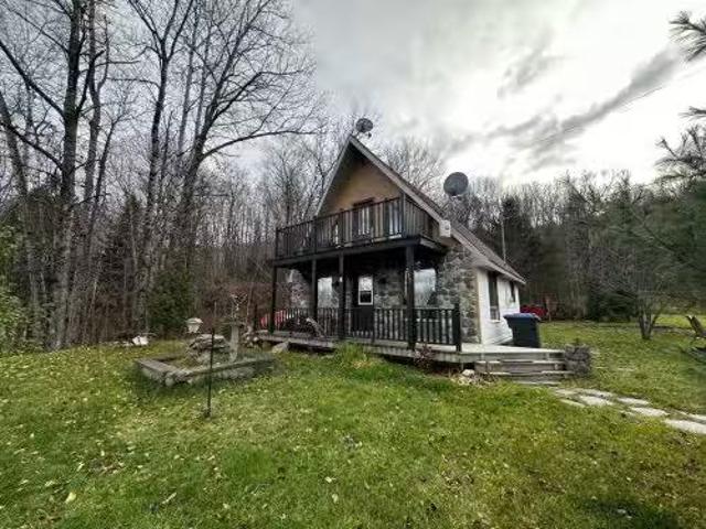 House for sale in Rivière-bleue, Quebec