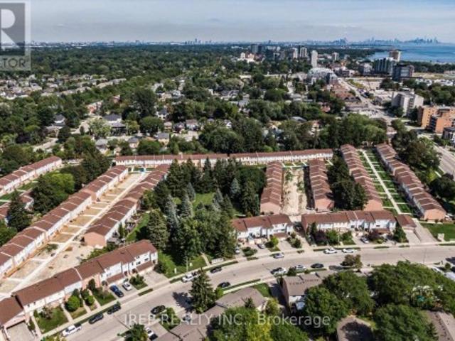 Townhouse for sale in Mississauga, Ontario