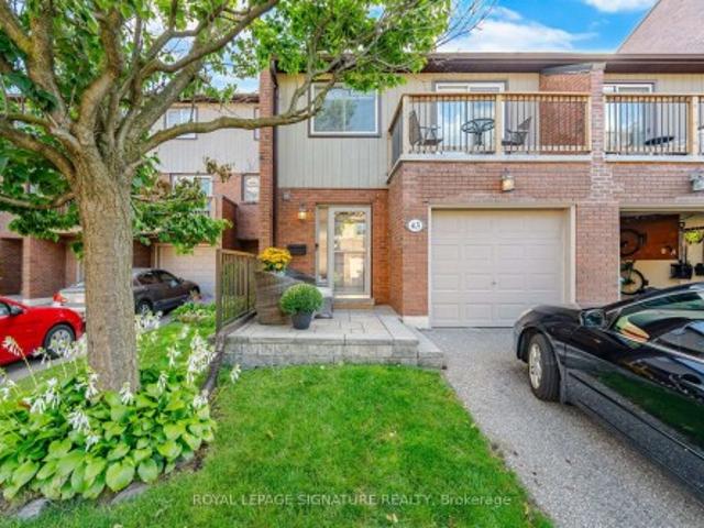 Townhouse for sale in Mississauga, Ontario