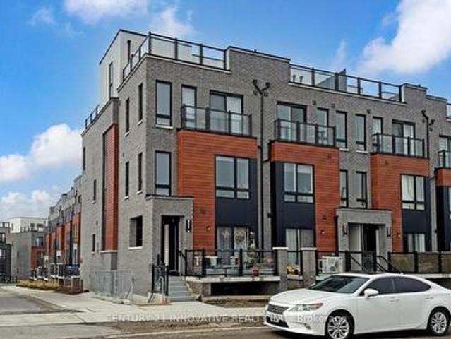 Townhouse for sale in Woburn, Ontario