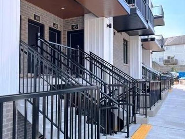 Townhouse for rent in Cambridge, Ontario