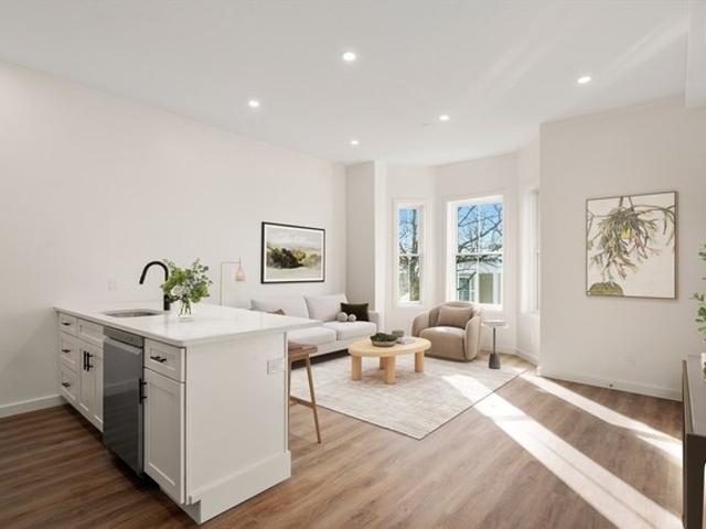 Condo for sale in Chelsea, Massachusetts