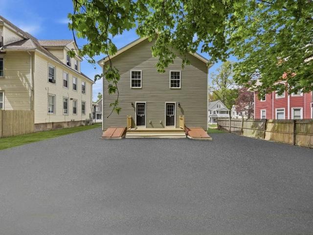 Apartment for rent in Hampden, Massachusetts