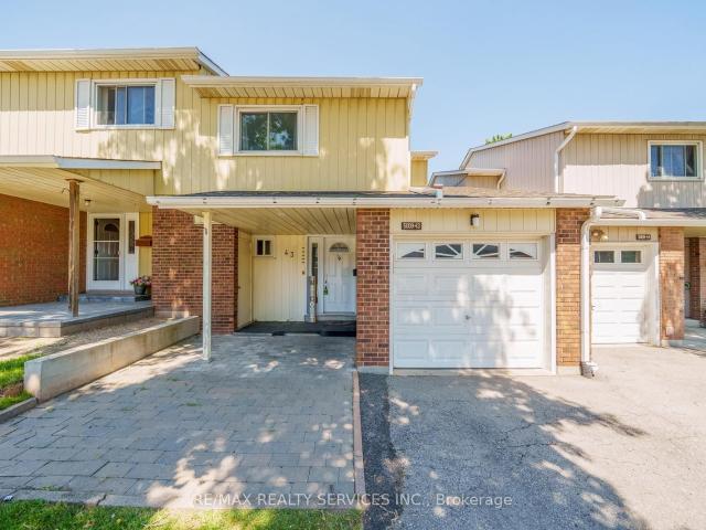 Condo for sale in Woburn, Ontario