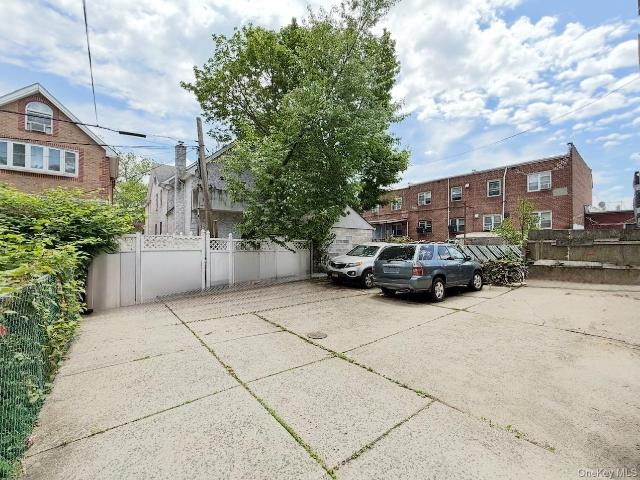 Commercial for sale in Queens, Arverne