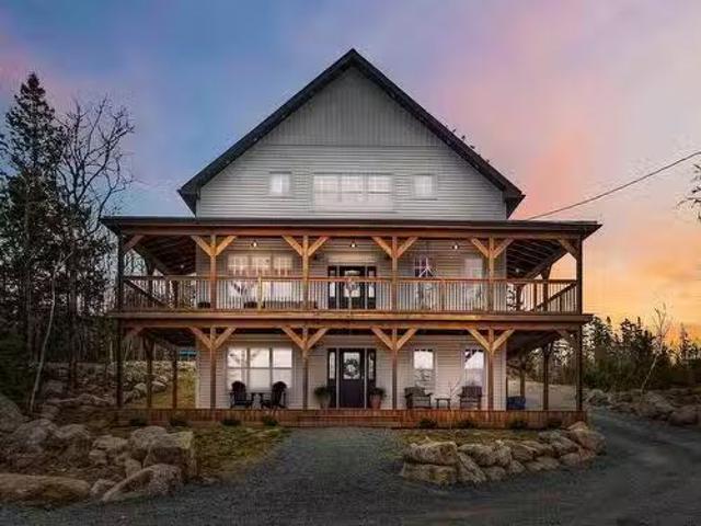House for sale in Upper Tantallon, Nova Scotia