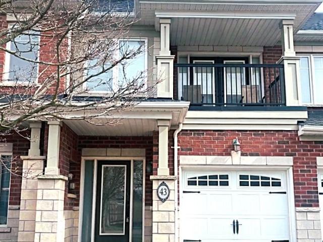 Townhouse for sale in Woburn, Ontario