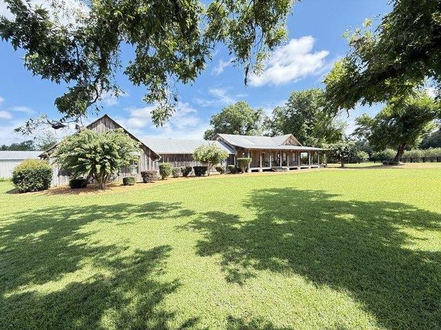 House for sale in Douglas, Coffee County