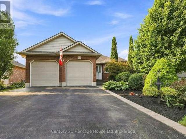 House for sale in Tillsonburg, Ontario