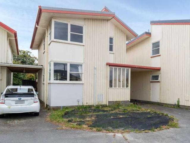 Apartment for sale in Days Bay, Wellington
