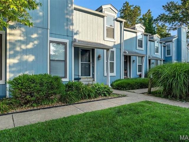 Townhouse for sale in Lake Saint Louis, Missouri