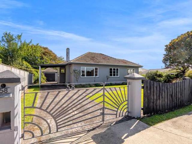House for sale in Pembroke, Taranaki