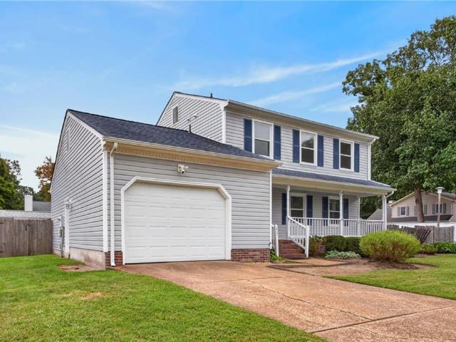 Townhouse for sale in Charlene Woods, Hampton