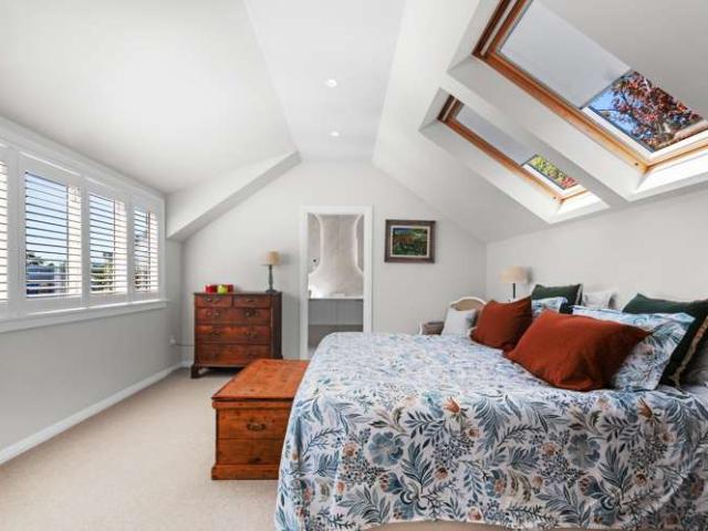 House for sale in Chaslands, Canterbury