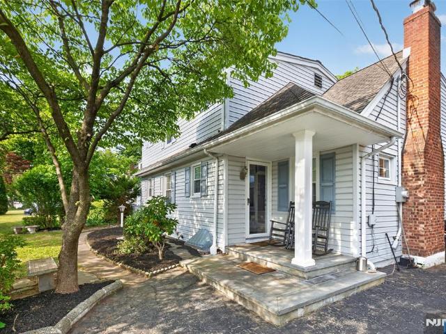 House for sale in Dumont, New Jersey